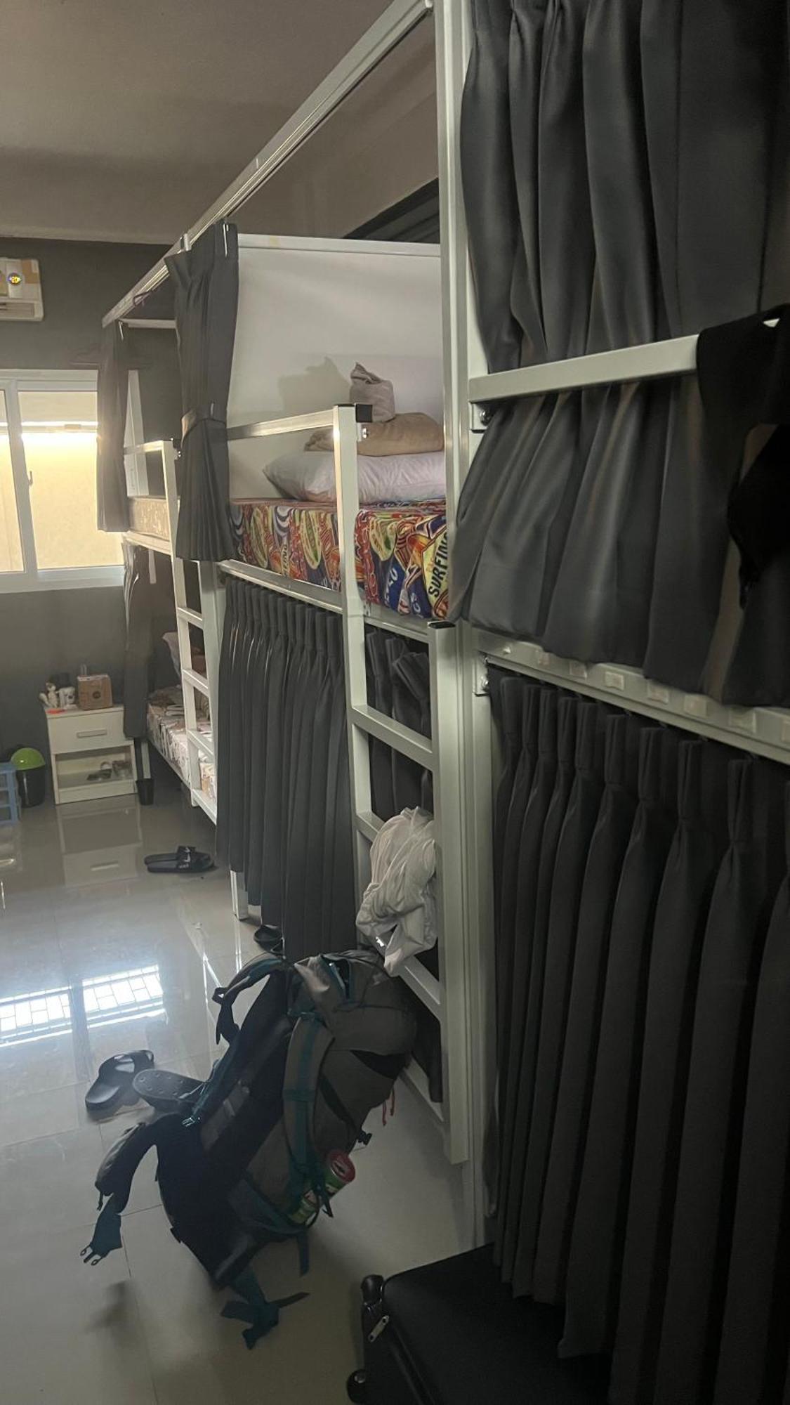 W District Guesthouse 방콕 외부 사진