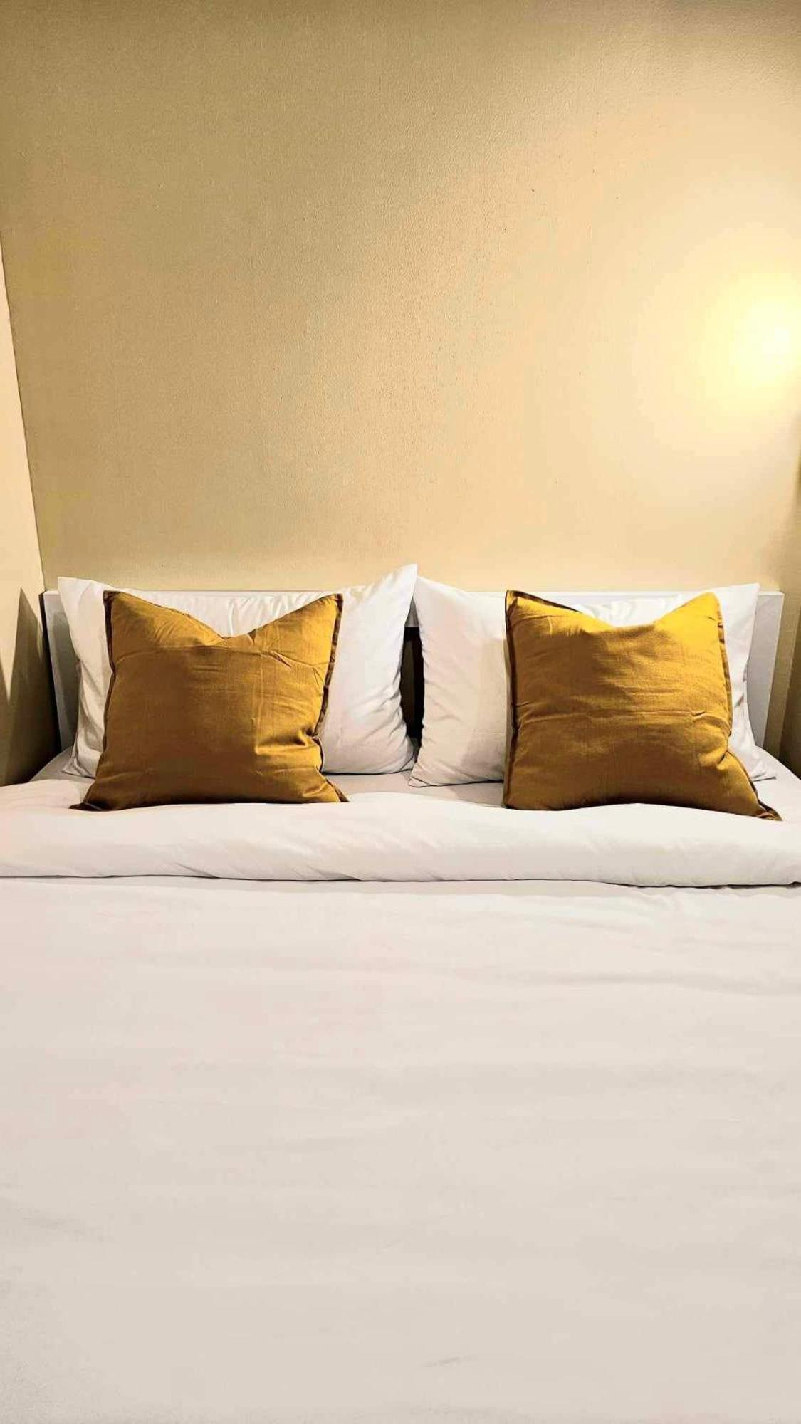 W District Guesthouse 방콕 외부 사진